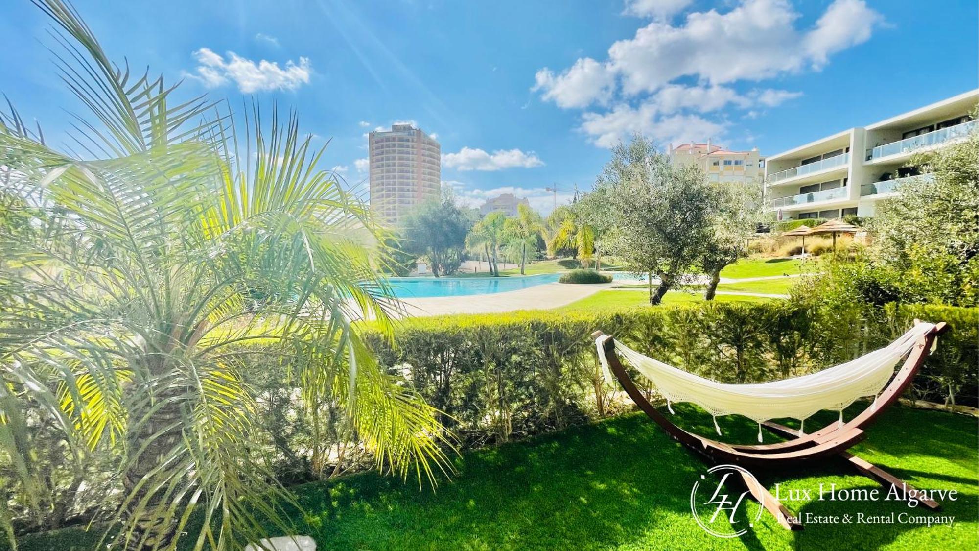 Aljamila - Luxurious - Pool - Garden Apartment *